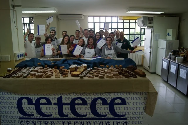 Concluye el curso Pasteles de Viaje 2014 impartido por Michel Willaume