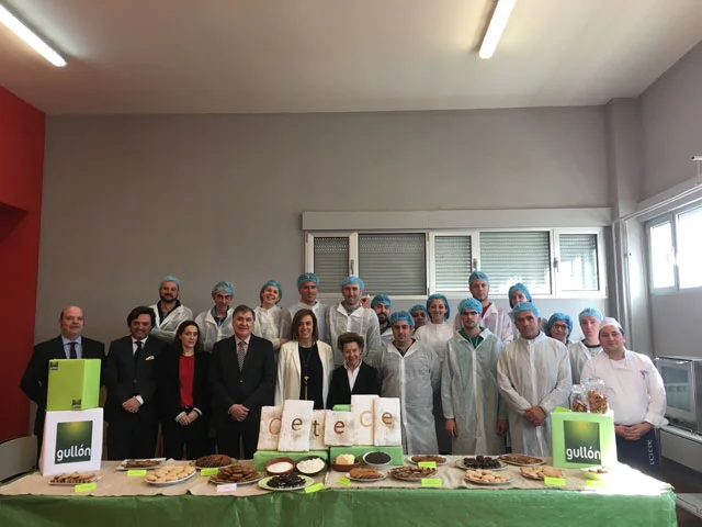 Clausura del curso de cocina en Aguilar del plan FOD