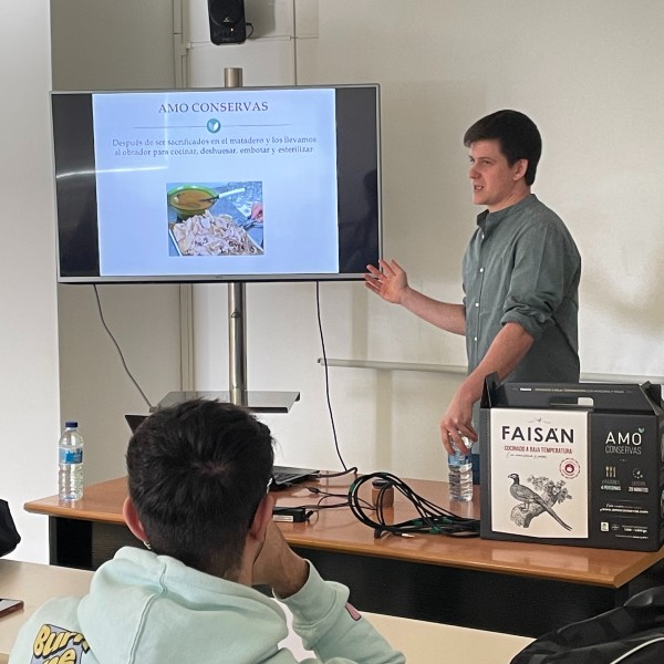 Actividad Aula-Empresa: Charla de emprendimiento por Jaime del Amo