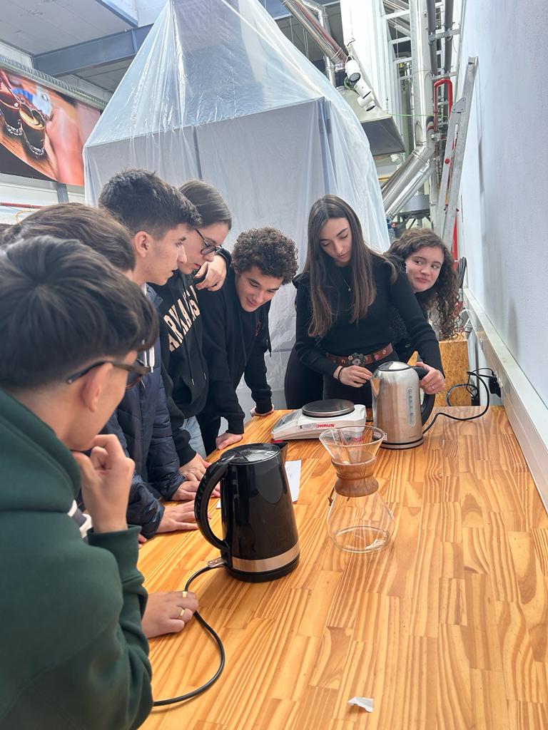 EL CAFÉ Y LOS JÓVENES: MASTERCLASS DE APROXIMACIÓN AL MUNDO DEL CAFÉ