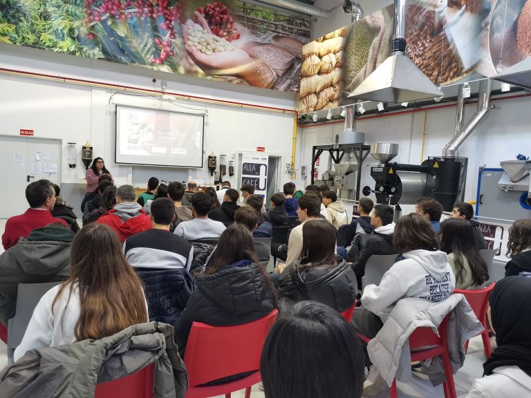 EL CAFÉ Y LOS JÓVENES: MASTERCLASS DE APROXIMACIÓN AL MUNDO DEL CAFÉ