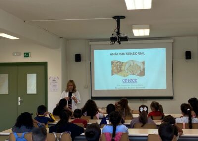 CETECE acerca la ciencia y la innovación 2026
